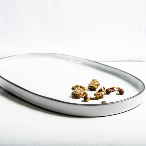 Oval dish CARACTERE...