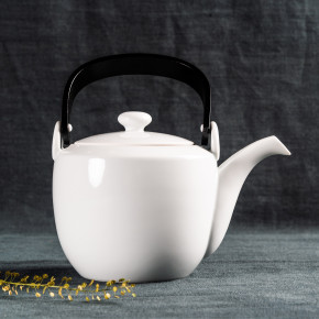 Teapot Loft, white, 0,8L.