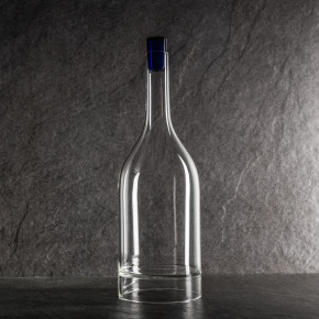 Perched decanter