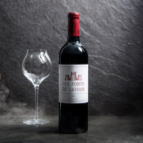 Chateau Latour's "Fort de...