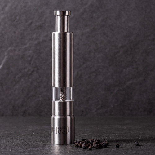 Stainless steel pepper shaker