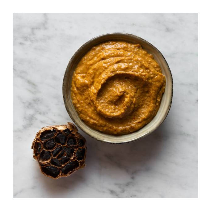 Houmous à l’ail noir et au piment fumé du Béarn